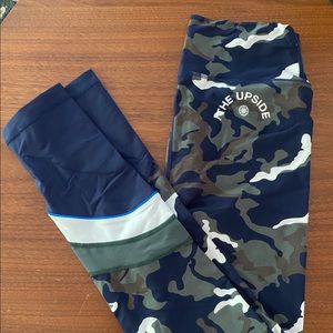 Upside soul cycle camo leggings